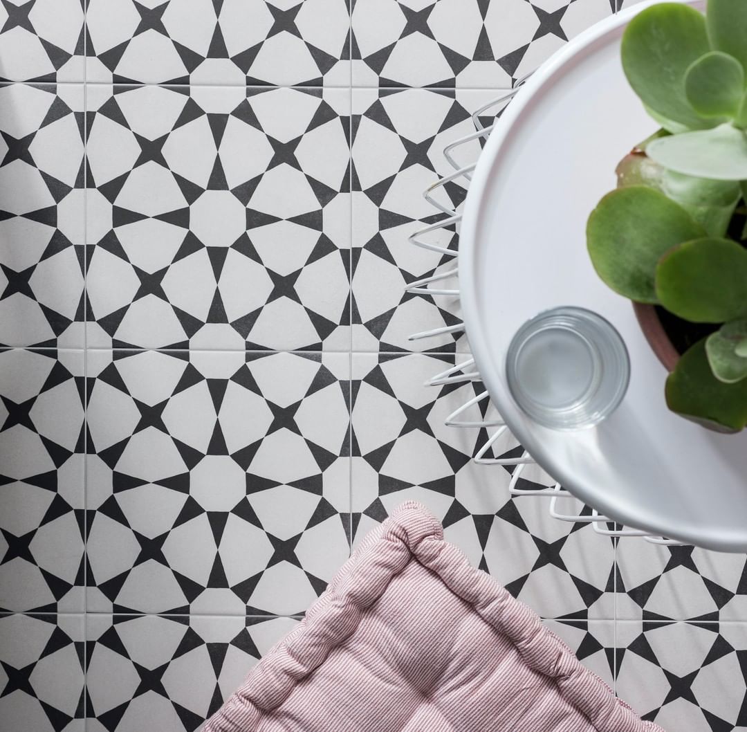 Cuban White Star Patterned Porcelain Tile Matt 22 x 22cm