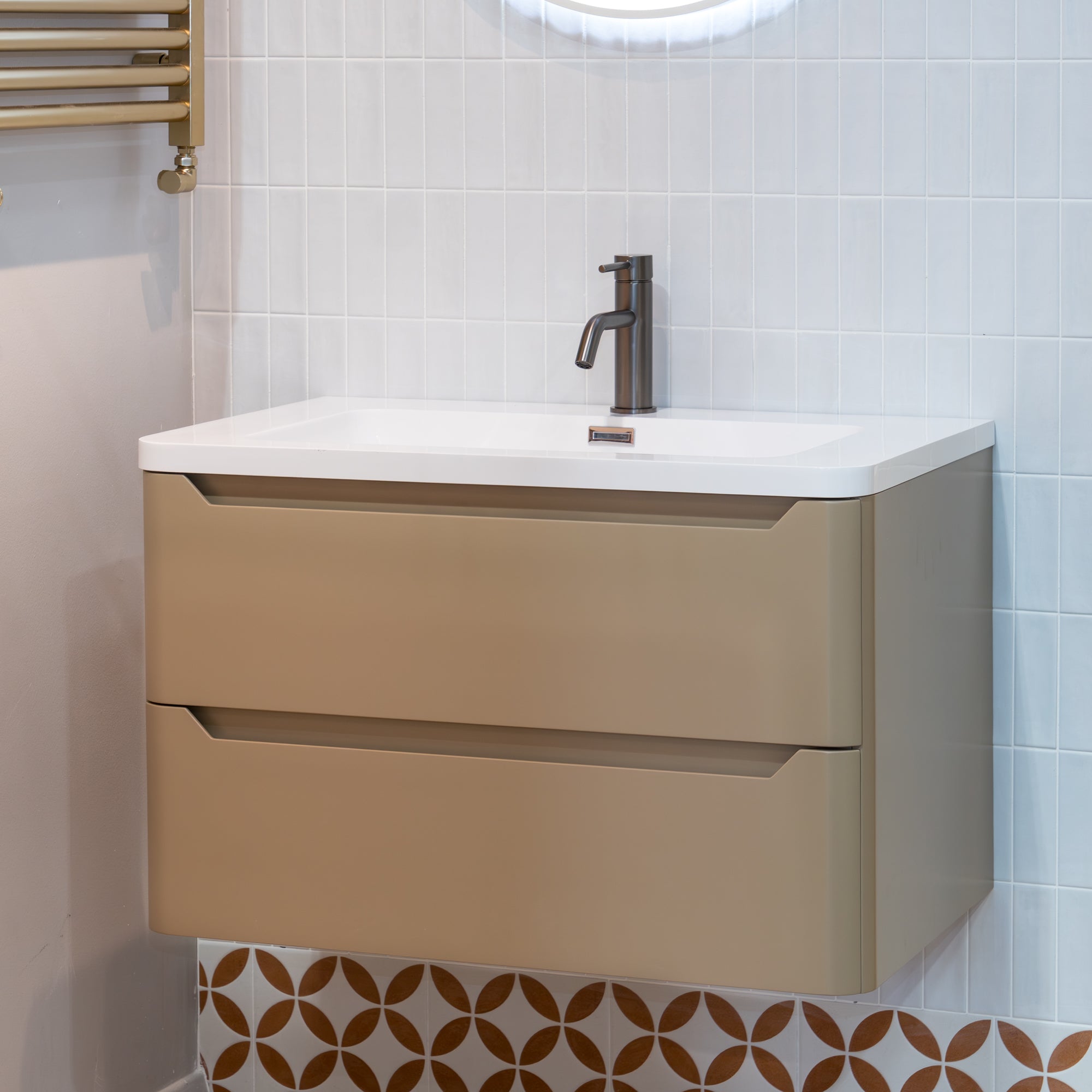 Granlusso Enzo Wall Mounted 2-Drawer Vanity Unit and Basin