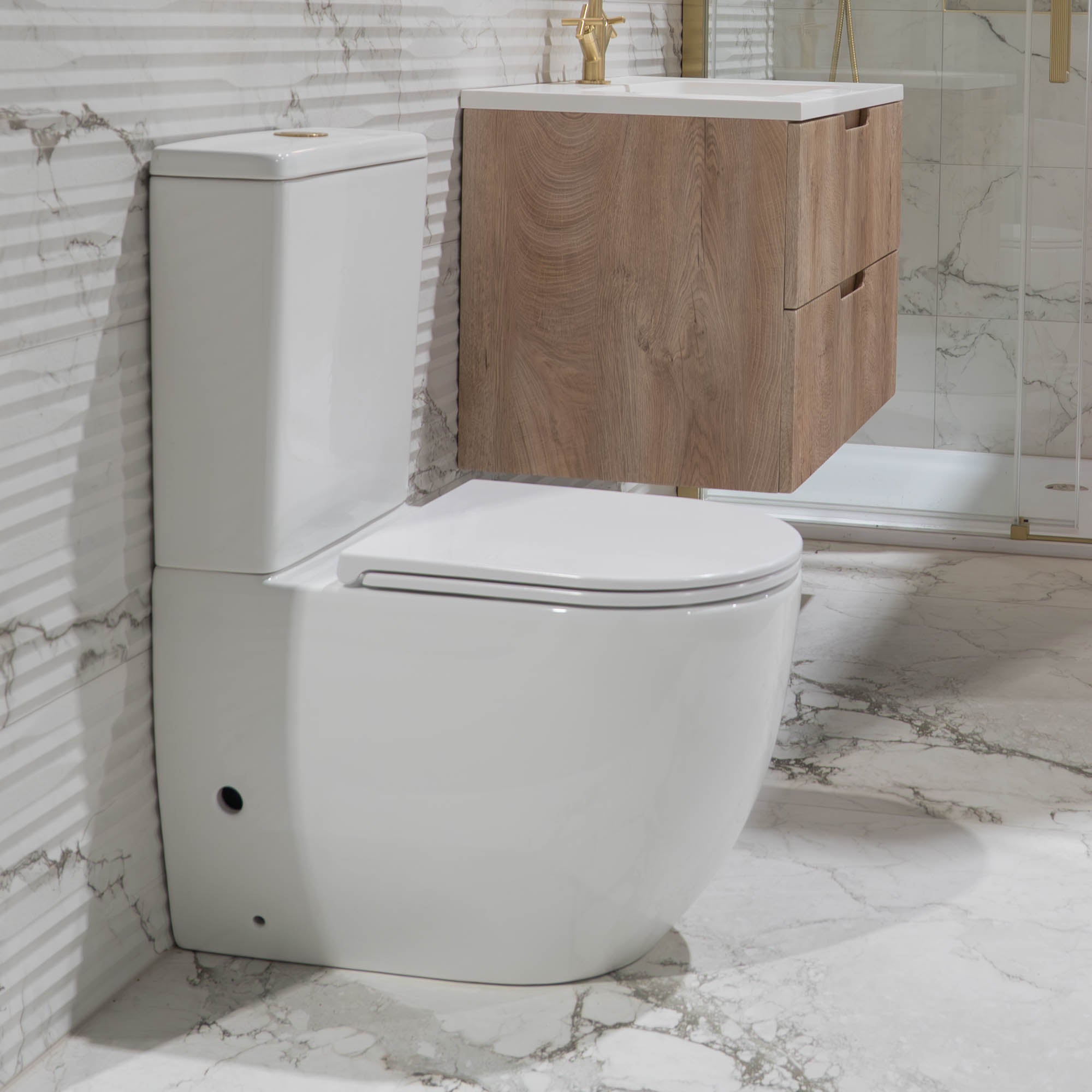Granlusso Sorrento Rimless WC with Geberit Tornado Flush System and Soft Close Quick Release Seat