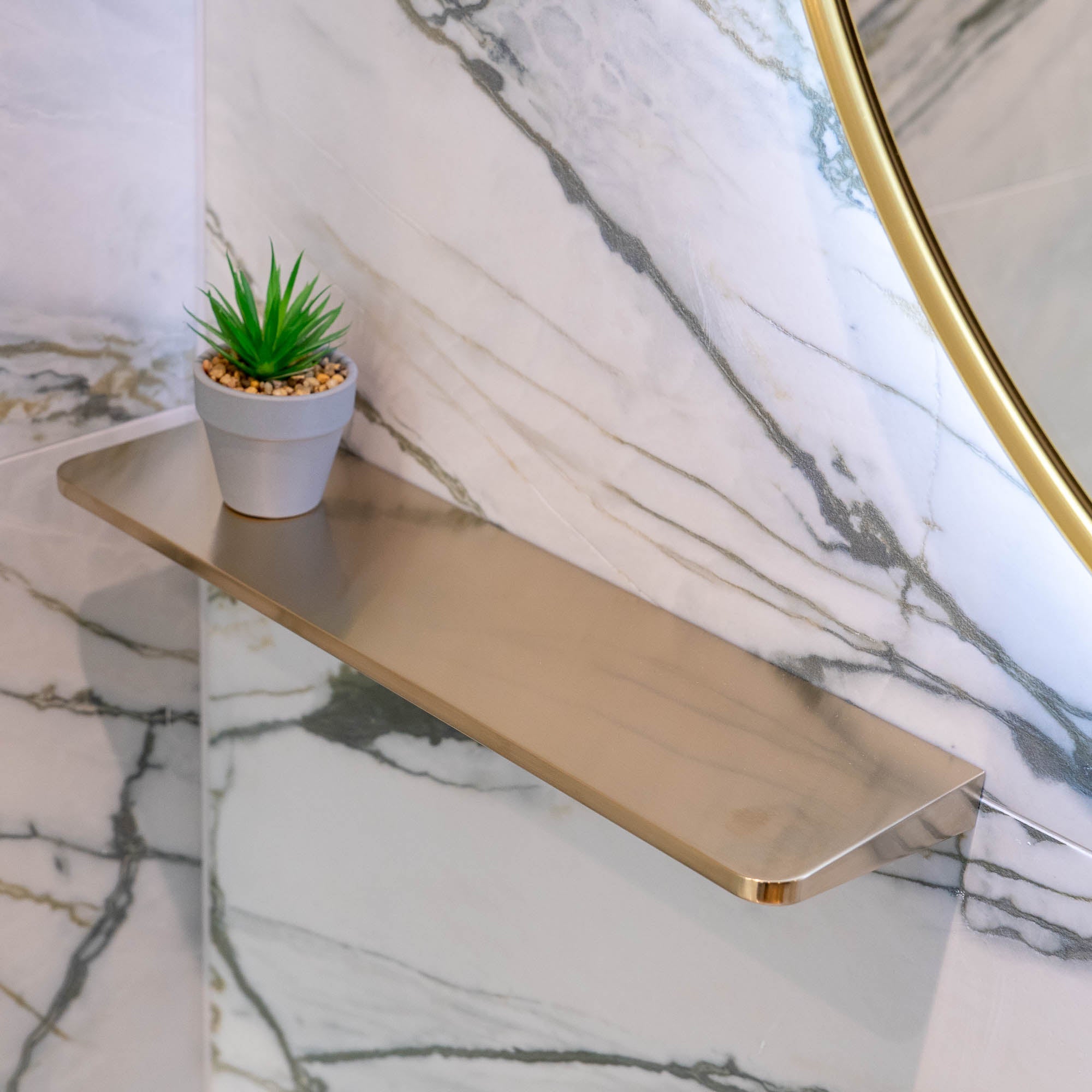 Axor Universal Circular Bathroom Shelf