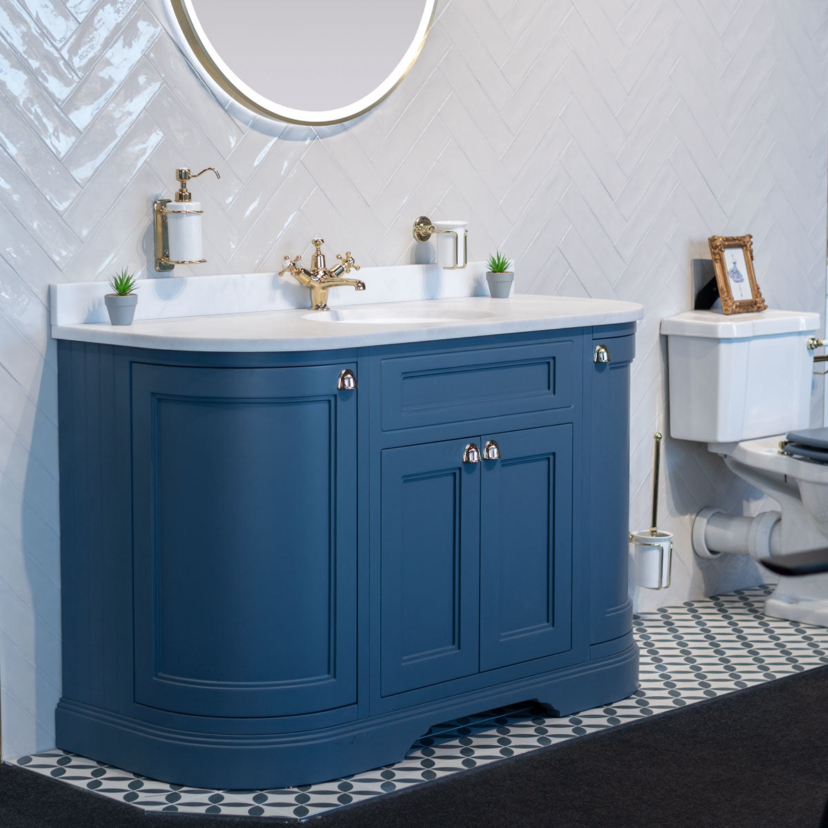 Burlington 1340 Freestanding 4 Door Curved Vanity Unit With Worktop and Basin Deluxe Bathrooms UK