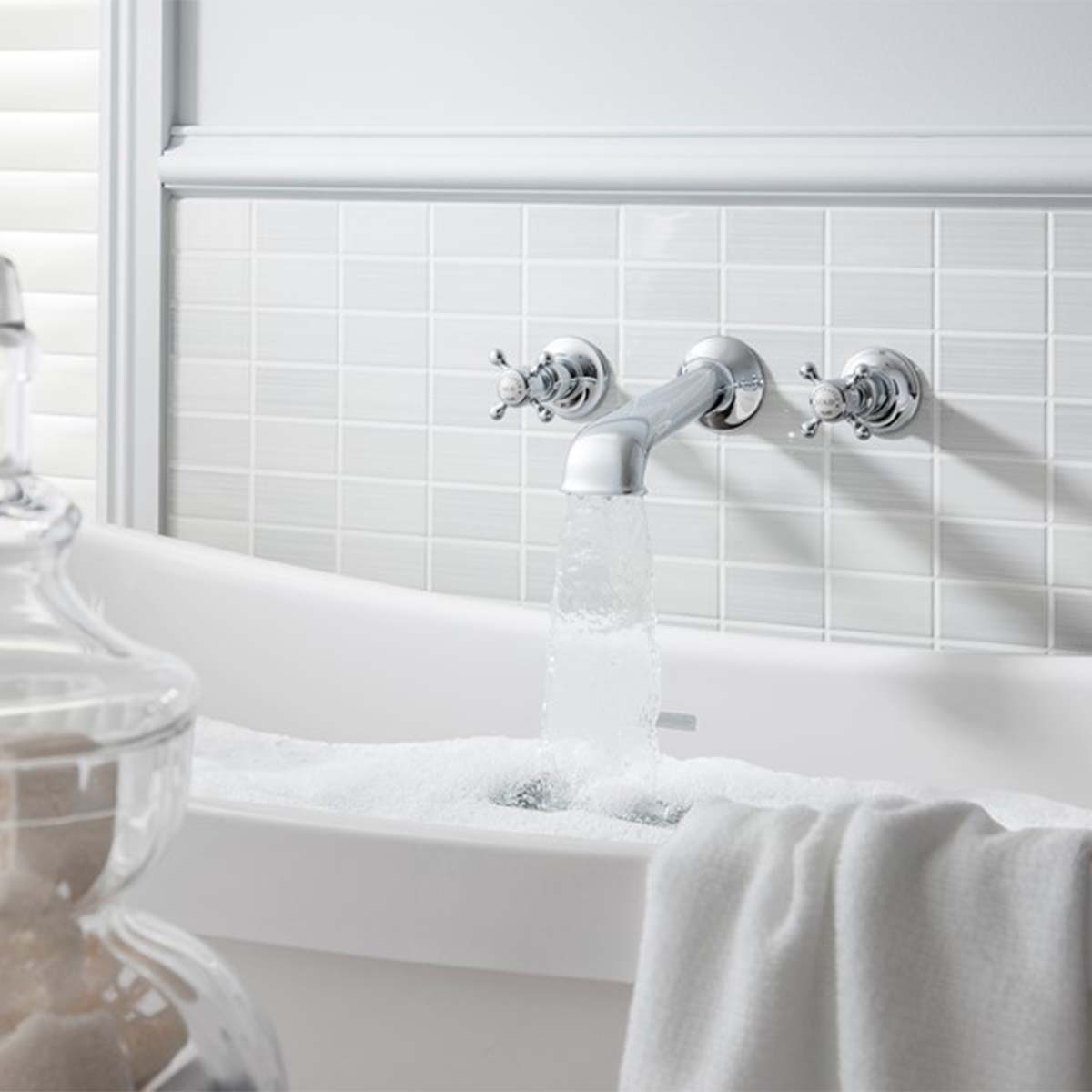 Crosswater Belgravia Crosshead 3 Hole Wall Mounted Bath Filler Lifestyle