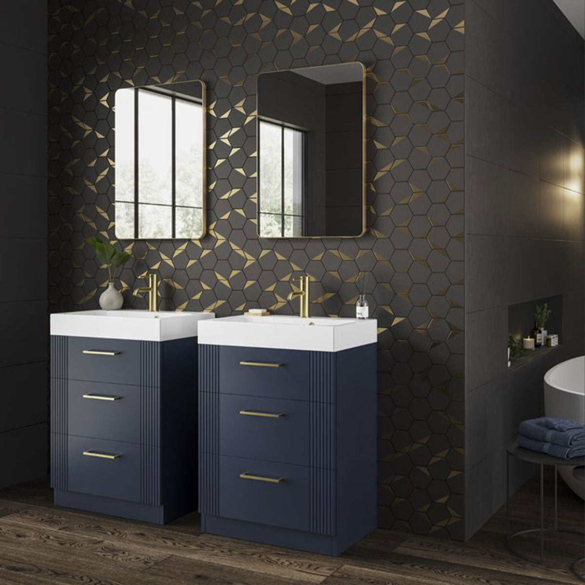 HiB Trim Curve Brushed Brass Frame Mirror