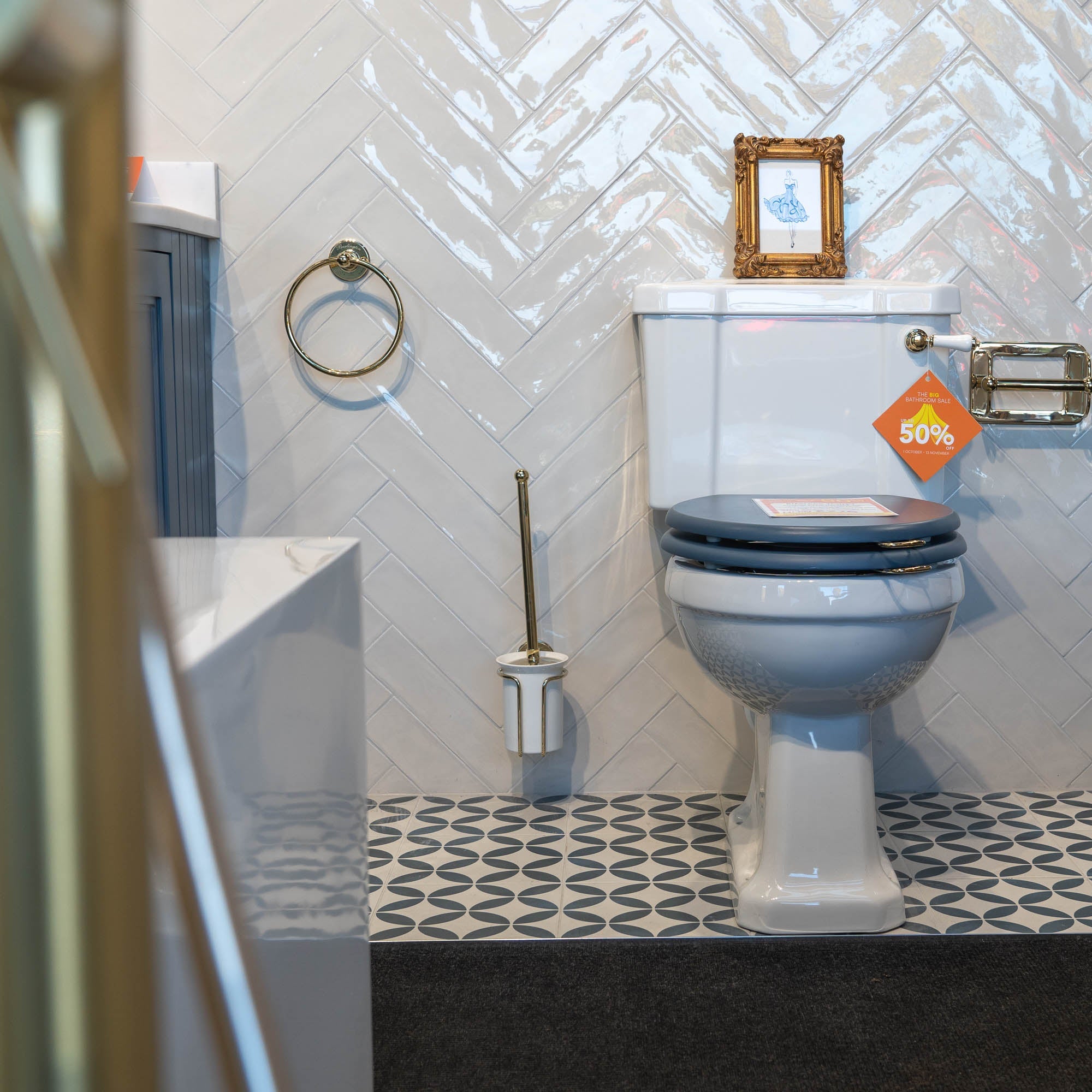 Burlington Standard Close Coupled Toilet Traditional Deluxe Bathrooms UK