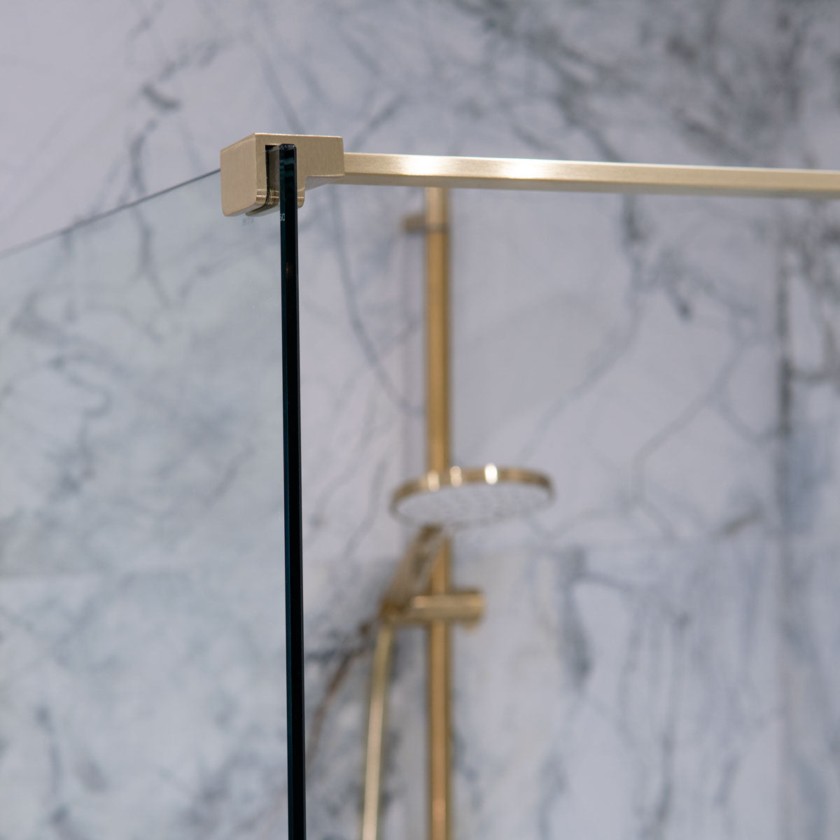 Granlusso 8 Clear Glass Wetroom Shower Screen - Brushed Brass