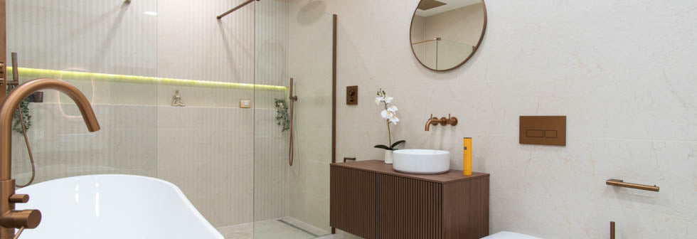 2024's Hottest Trend Brushed Bronze & Metallic Brassware Finishes for Bathrooms