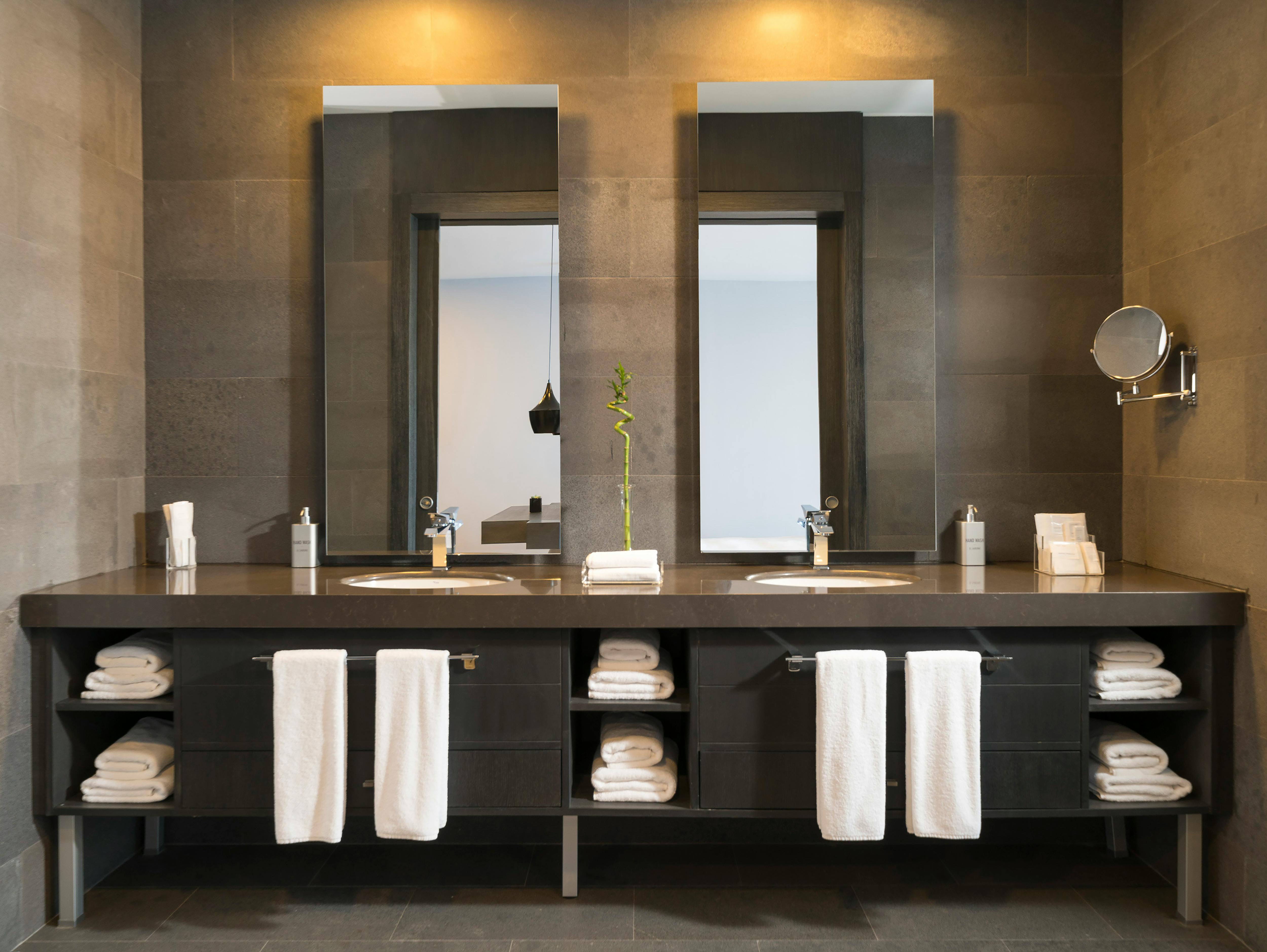 Top 10 Bathroom Accessories