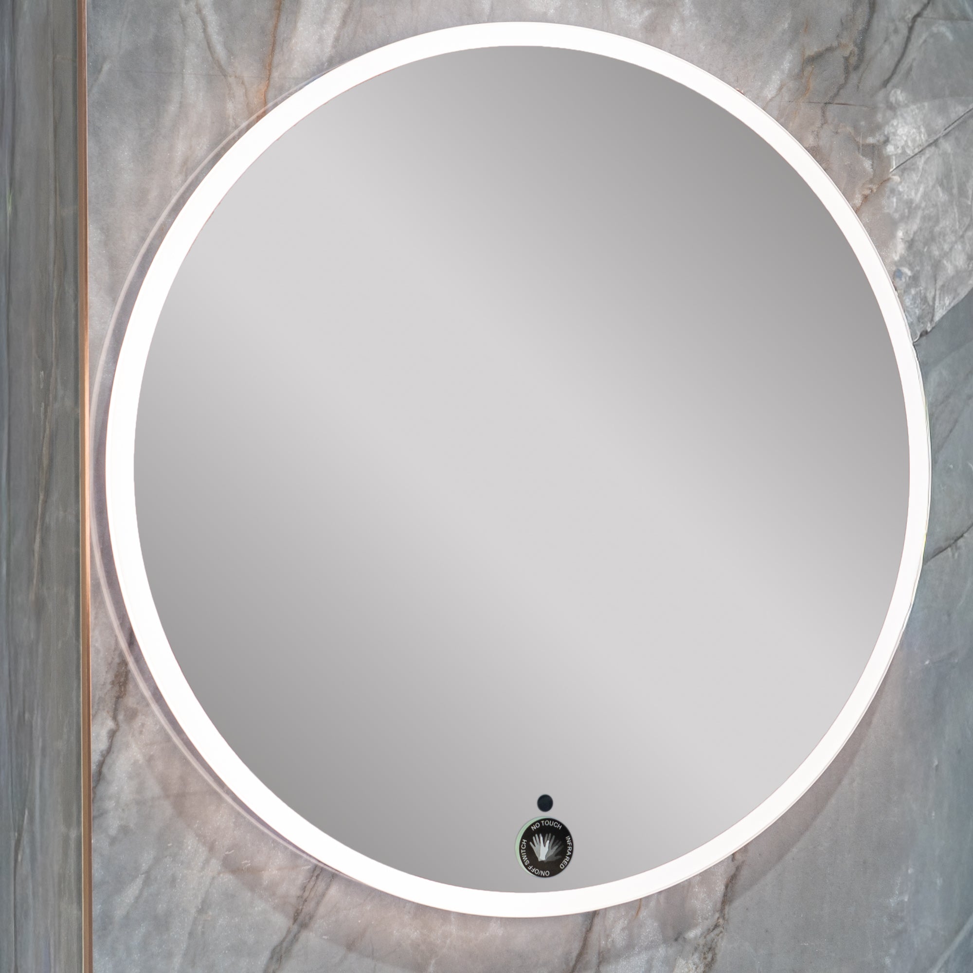 Granlusso Lux Round LED Illuminated Fog Free Mirror
