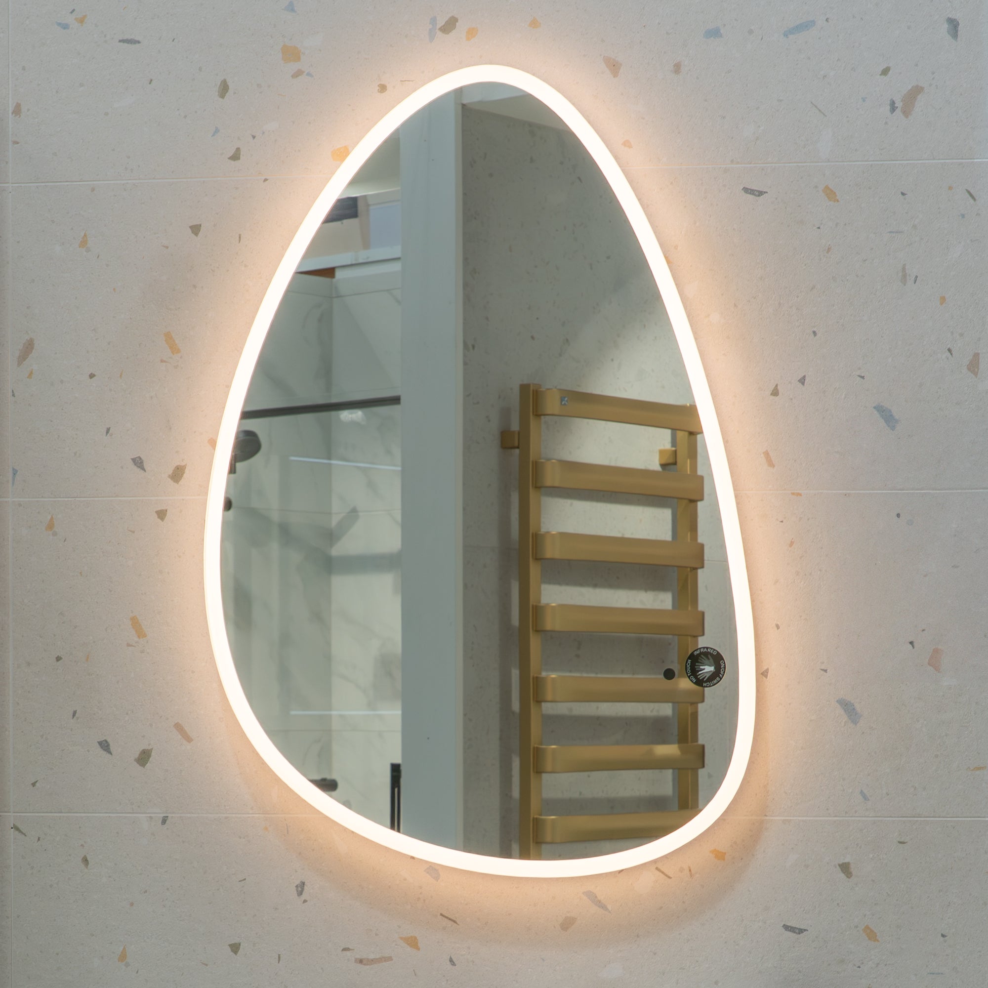 Granlusso Pebble Illuminated Bathroom Mirror - 800x550mm
