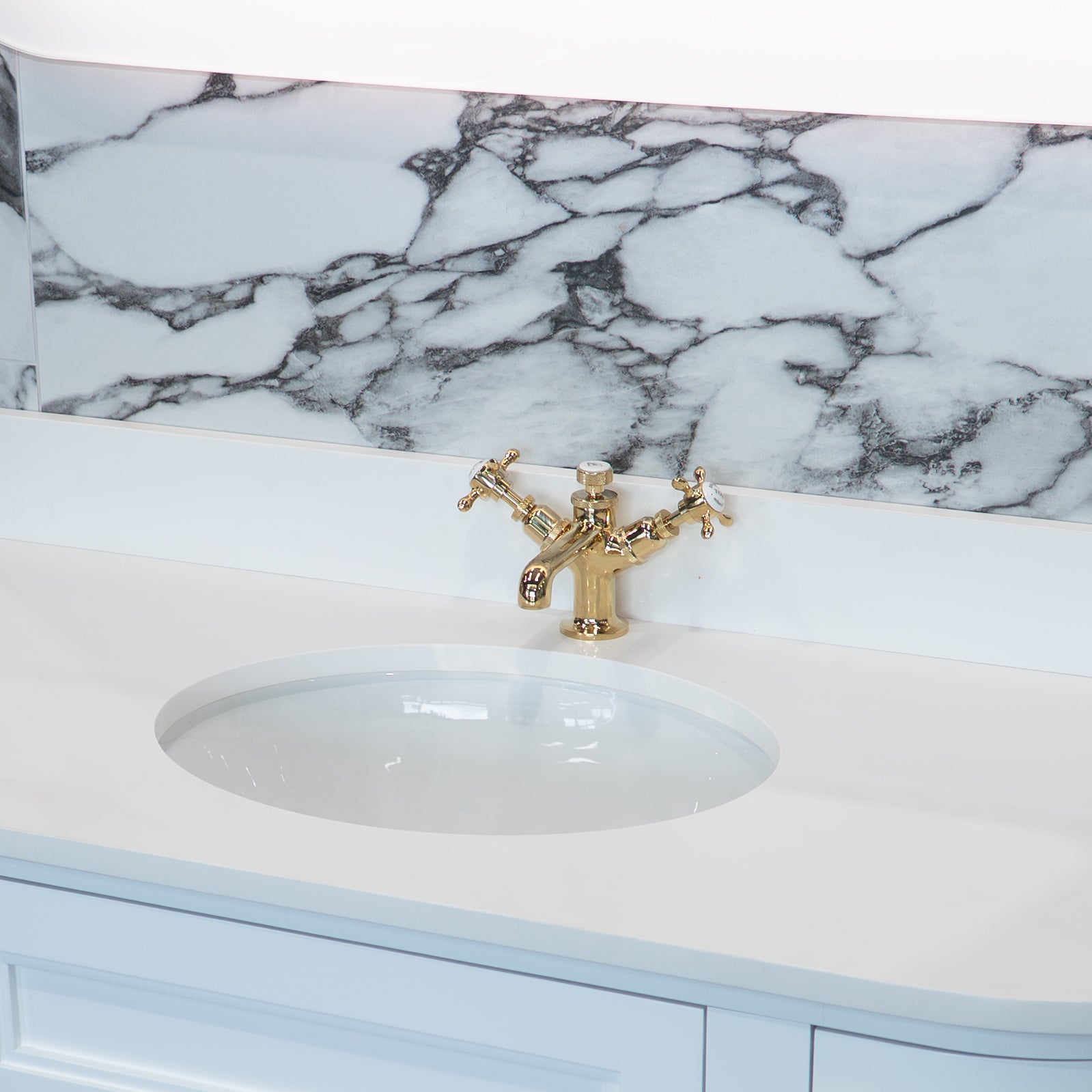 Hampton 1200 Floorstanding Curved Vanity Unit With Worktop and Basin