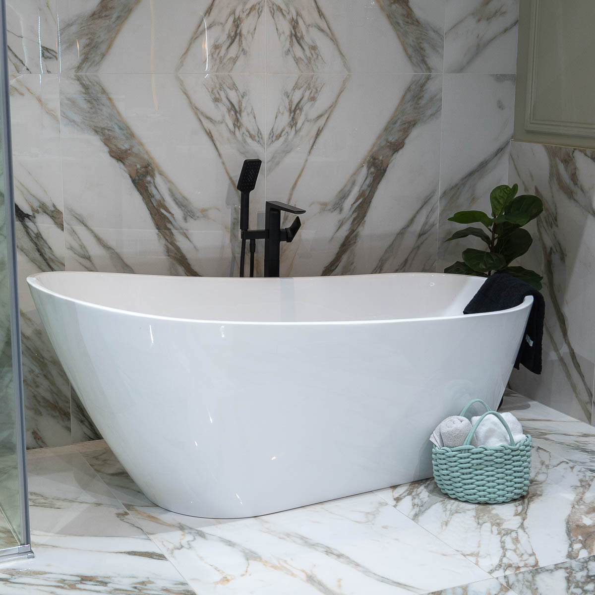 Granlusso Roberto Nova 1700 Modern Slipper Freestanding Bath Acrylic - Gloss White
