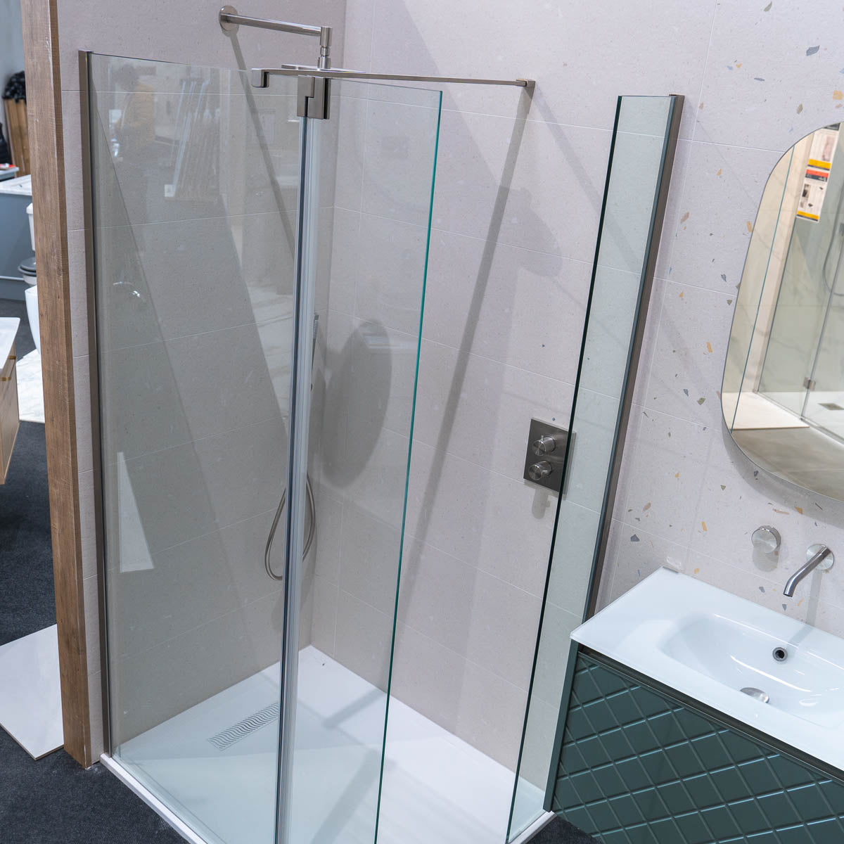 Granlusso 8 Clear Glass Wetroom Shower Screen - Brushed Stainless Steel