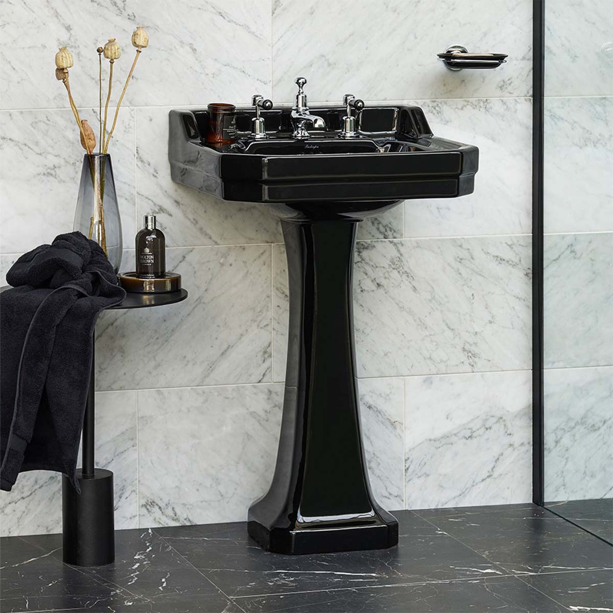 burlington edwardian jet 56cm black basin black pedestal lifestyle Deluxe Bathrooms UK