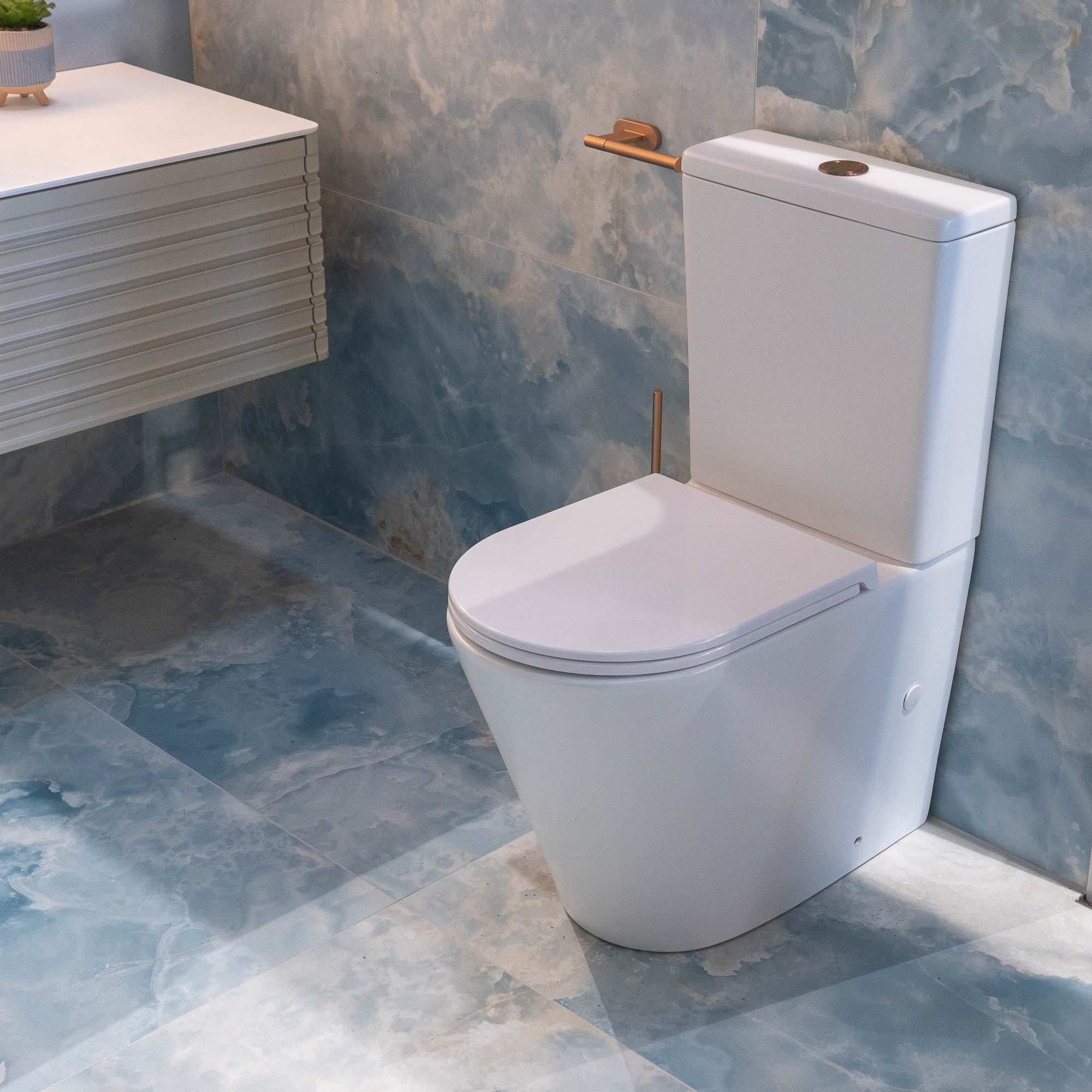 Granlusso Amalfi Matt Rimless WC with Geberit Tornado Flush System